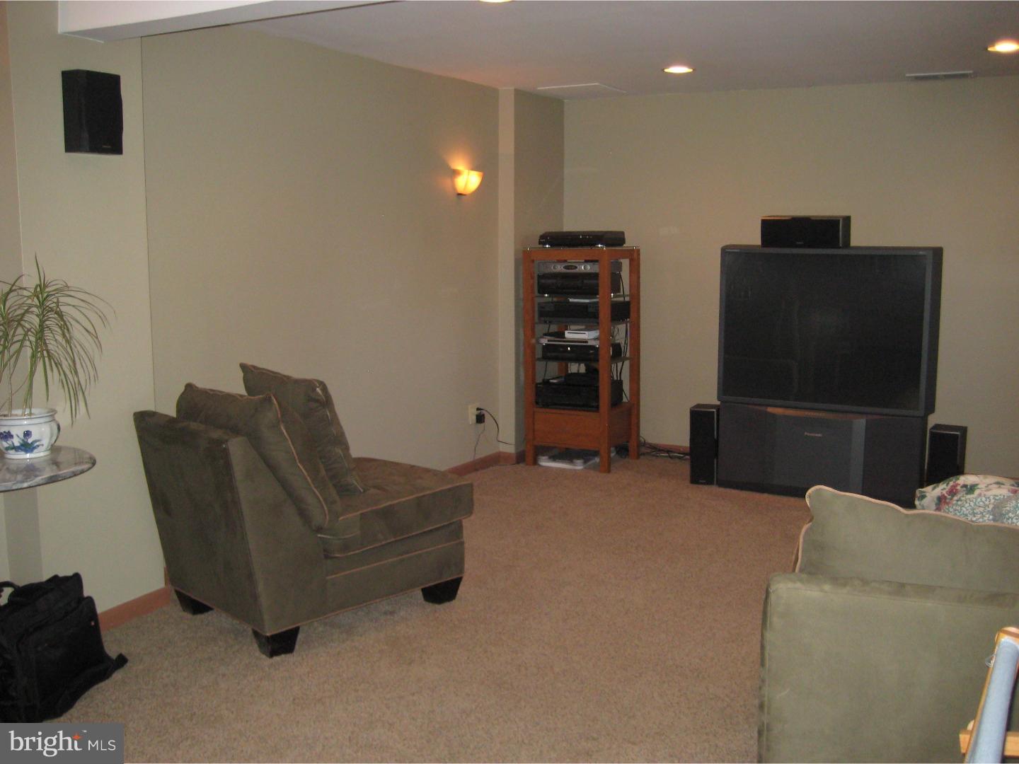 2724 North Kent Road Broomall, PA 19008 - Photo 21 of 25 Gallery Image 21