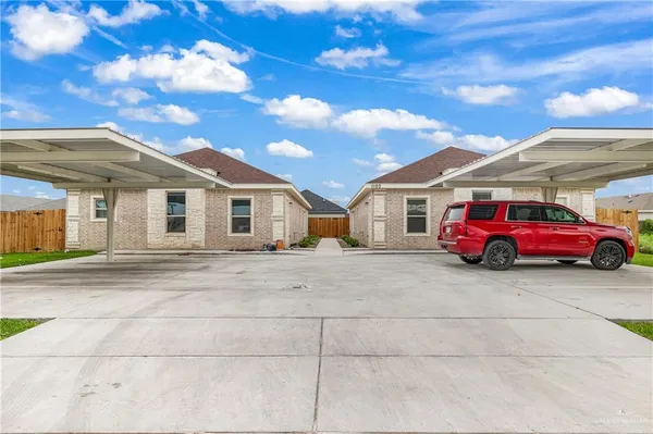 $1,075 | 1100 Mahala Avenue, Unit 3, Alton, TX 78573