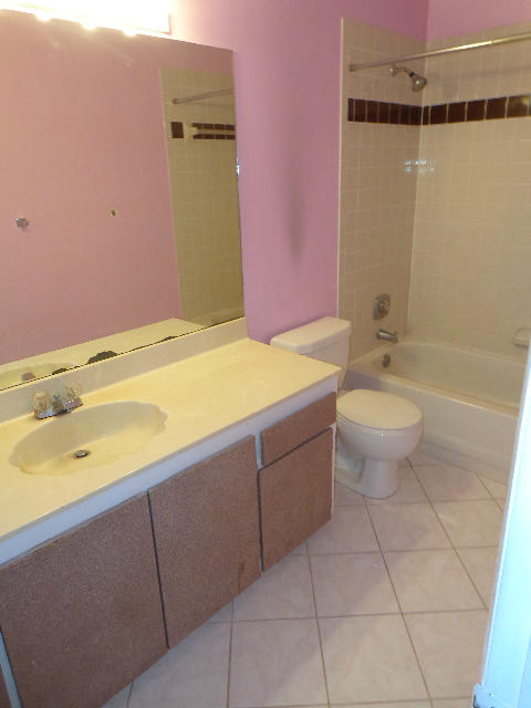 1501 Northwest 13th Street, Unit 4 Boca Raton, FL 33486 - Photo 11 of 12 Guest bathroom