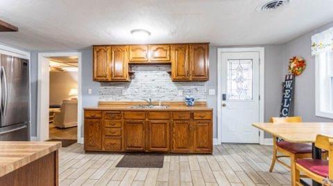 107 Main Street Shirley, IN 47384 - Photo 7 of 13