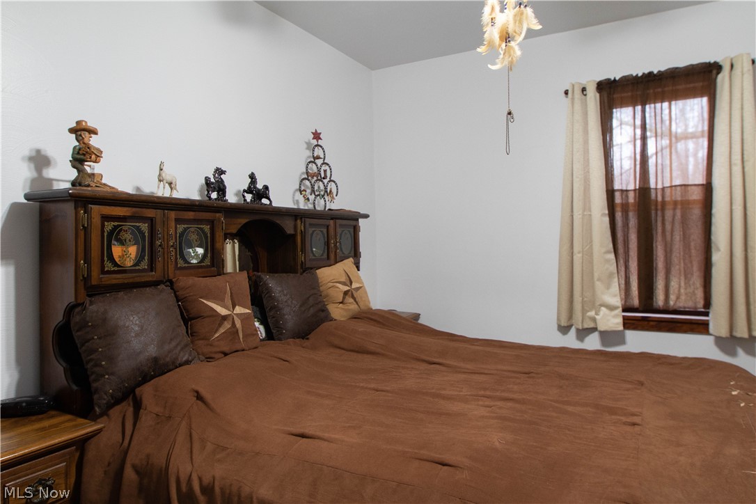 6624 Shaffer Road Northwest Warren, OH 44481 - Photo 11 of 22 Gallery Image 11