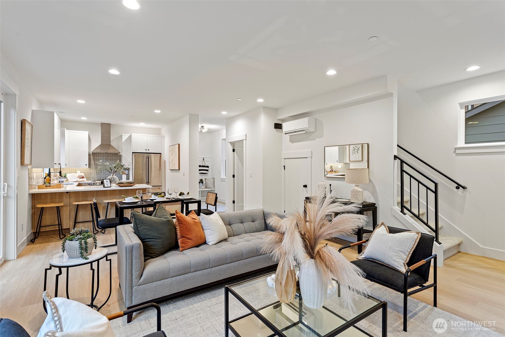 9513 132nd Avenue Northeast Kirkland, WA 98033 - Photo 12 of 27