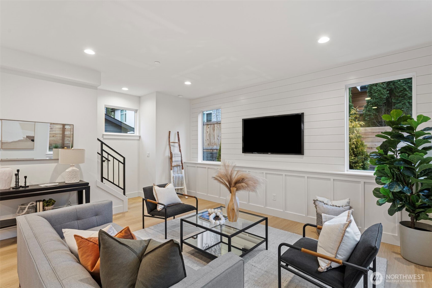 9513 132nd Avenue Northeast Kirkland, WA 98033 - Photo 13 of 27