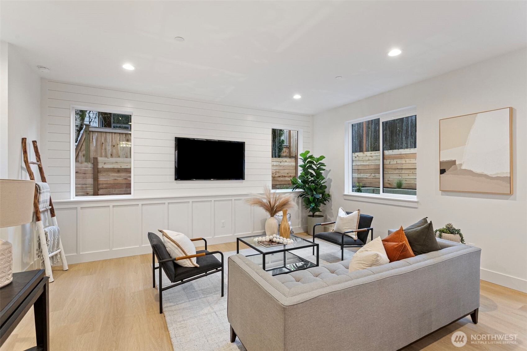 9513 132nd Avenue Northeast Kirkland, WA 98033 - Photo 14 of 27