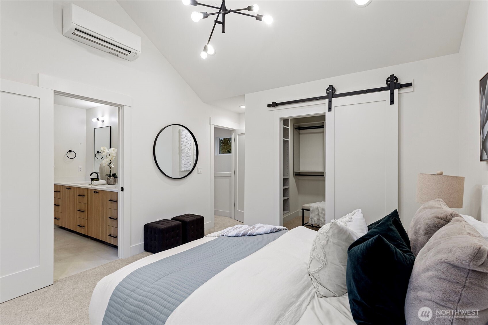 9513 132nd Avenue Northeast Kirkland, WA 98033 - Photo 20 of 27