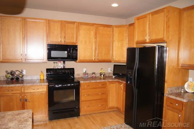 2008 South Elba Road Lapeer, MI 48446 - Photo 13 of 31