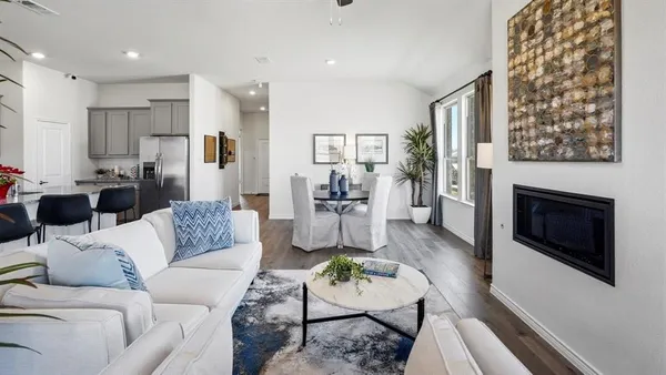 $2,400 | 2152 Mantua Farm Boulevard, Anna, TX 75409