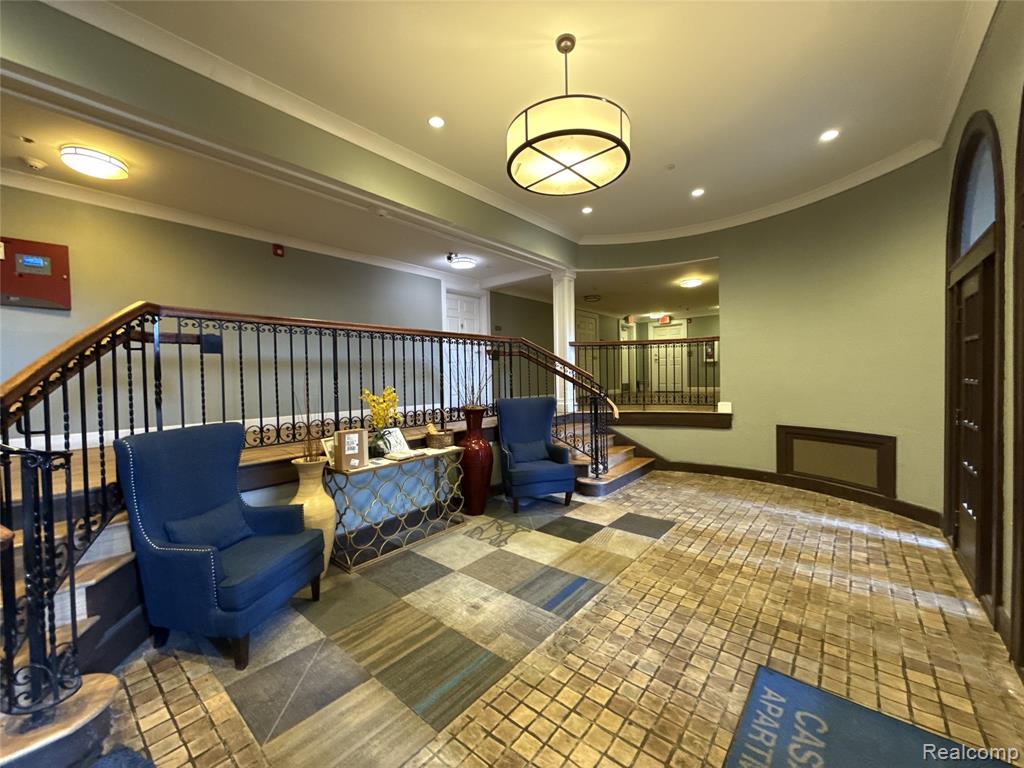 680 Delaware Street, Unit 305 Detroit, MI 48202 - Photo 13 of 17