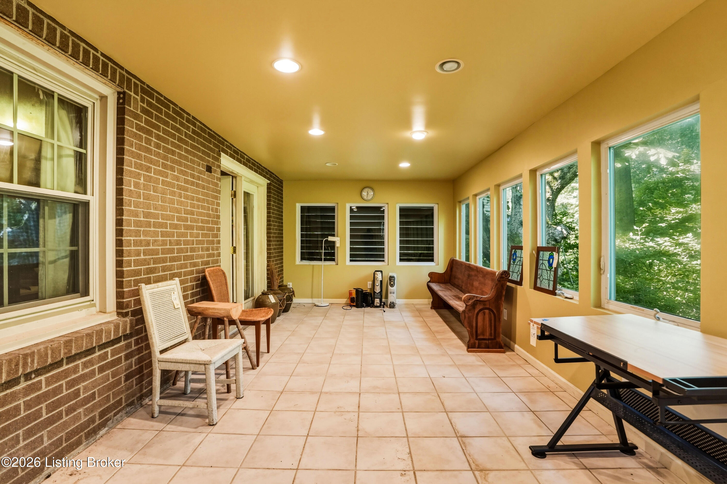 5407 Apache Road Louisville, KY 40207 - Photo 43 of 50 Lower Level Sunroom