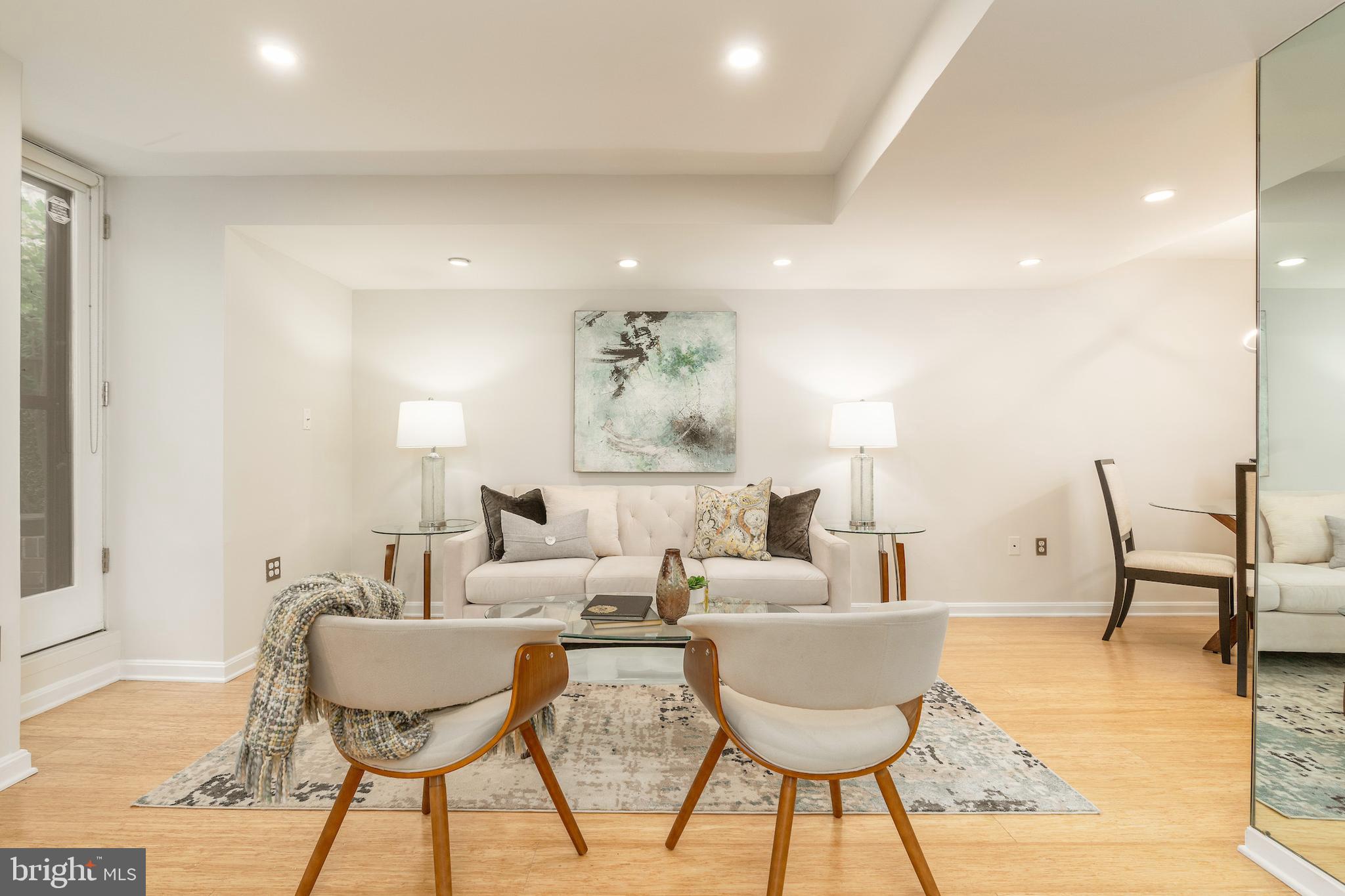 2123 California Street Northwest, Unit A2 Washington, DC 20008 - Photo 5 of 25 Living Room