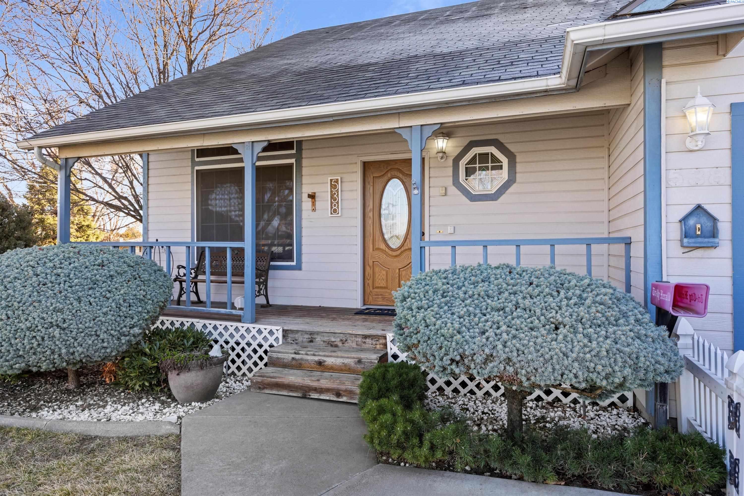 538 North Reed Street Kennewick, WA 99336 - Photo 2 of 21 Gallery Image 2