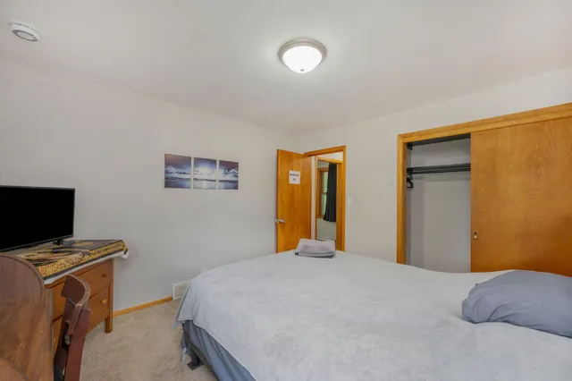 $199,700 | 453 17th Street, Windom, MN 56101