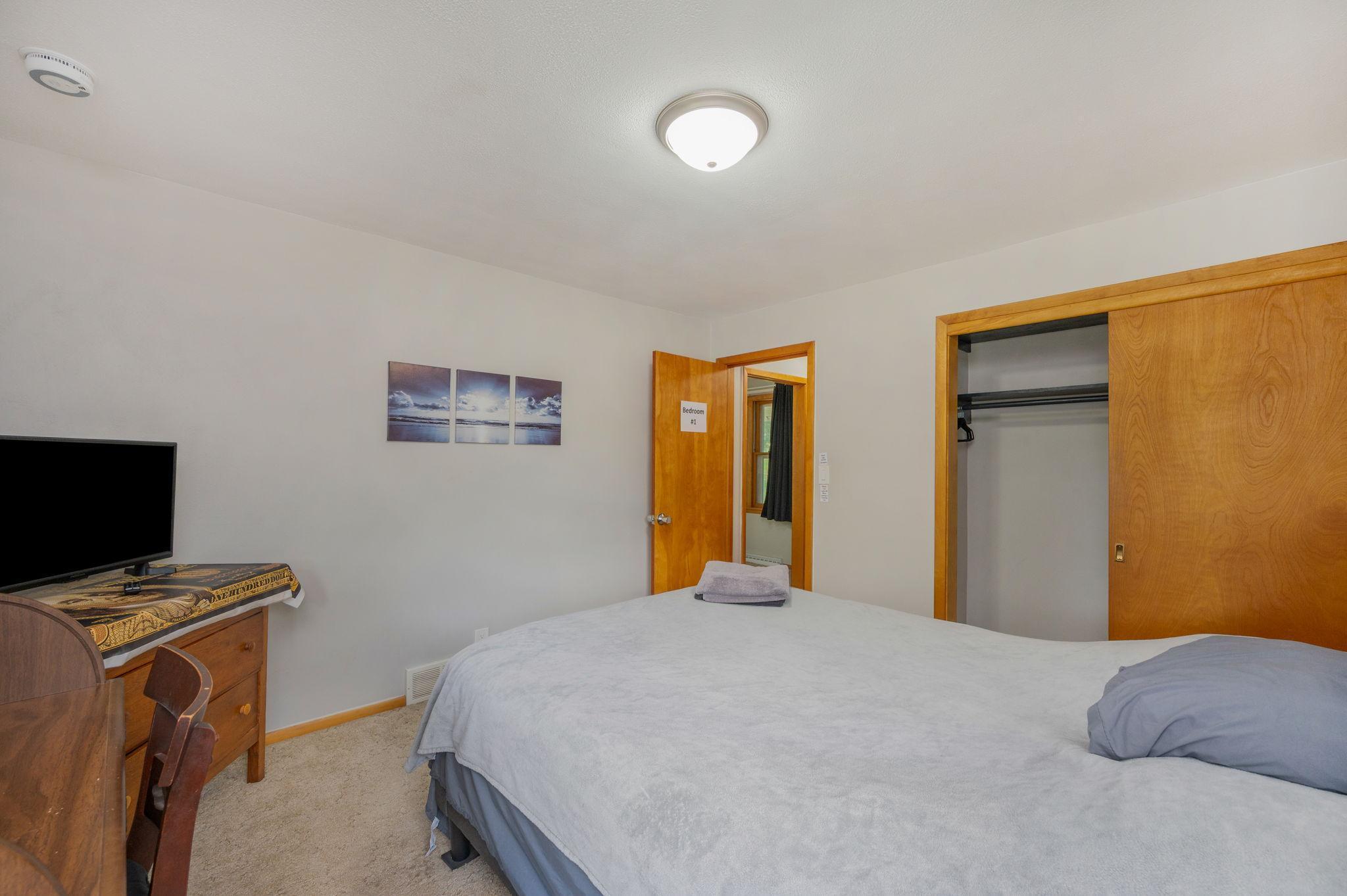 453 17th Street Windom, MN 56101 - Photo 15 of 35