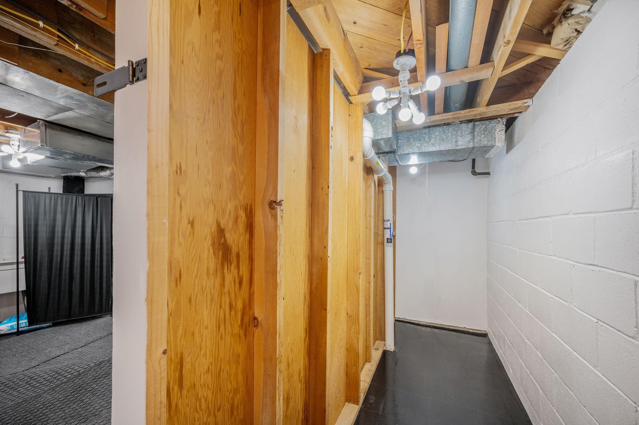 453 17th Street Windom, MN 56101 - Photo 22 of 35