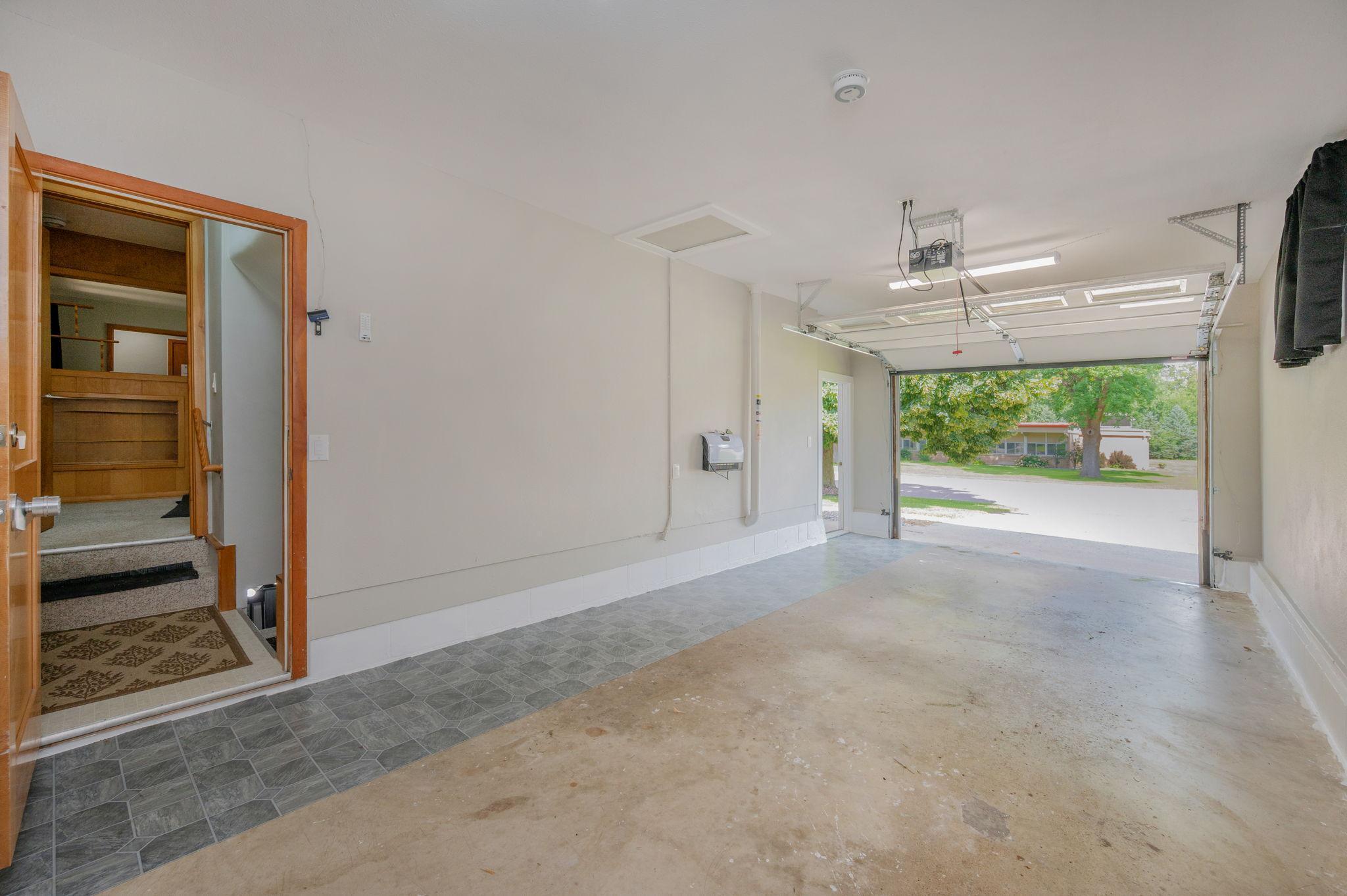 453 17th Street Windom, MN 56101 - Photo 28 of 35