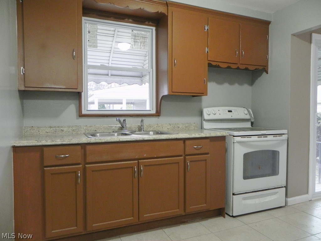 4428 Roadoan Road Brooklyn, OH 44144 - Photo 5 of 20