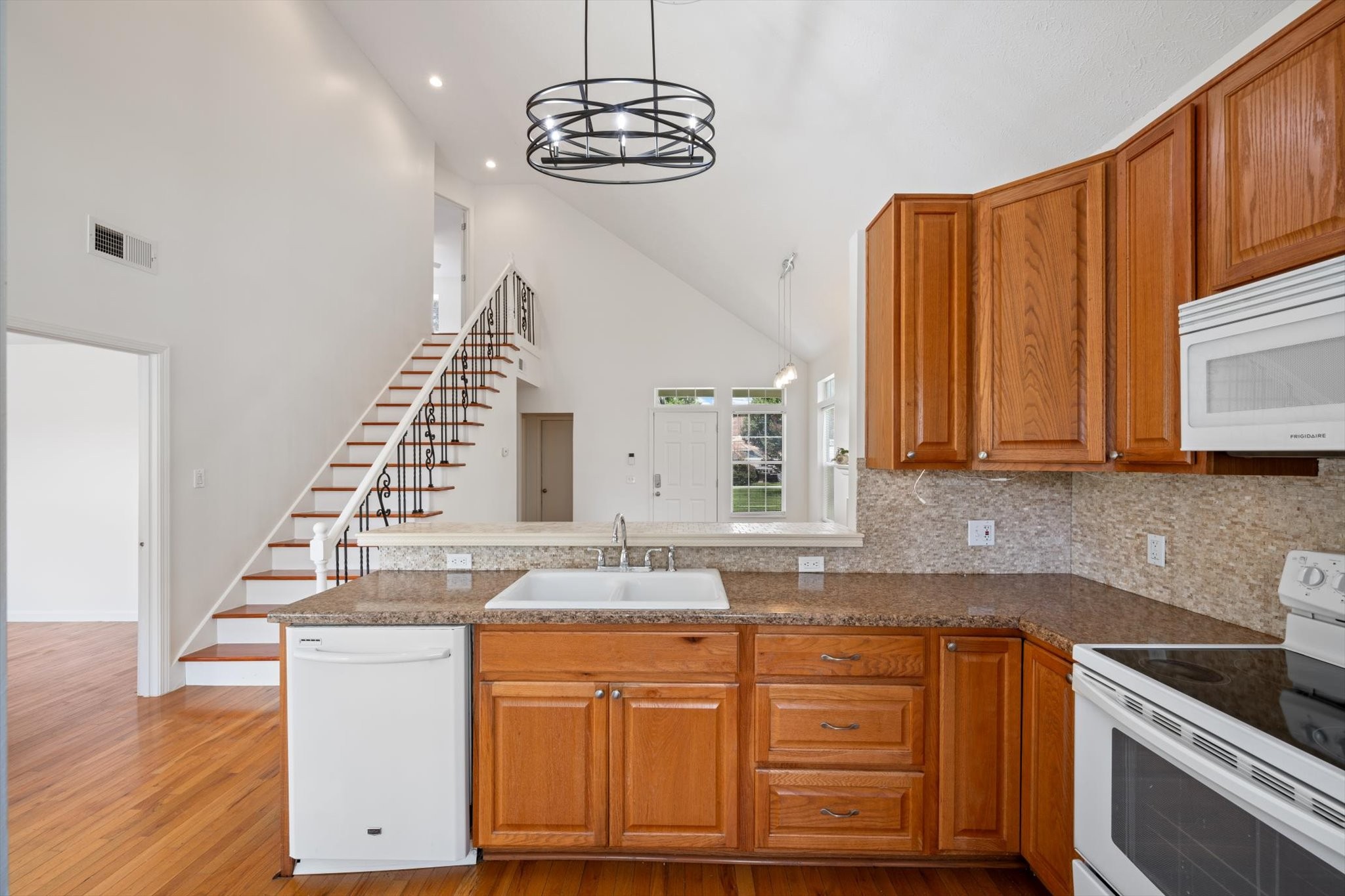809 Tamarack South Madison, TN 37115 - Photo 11 of 24