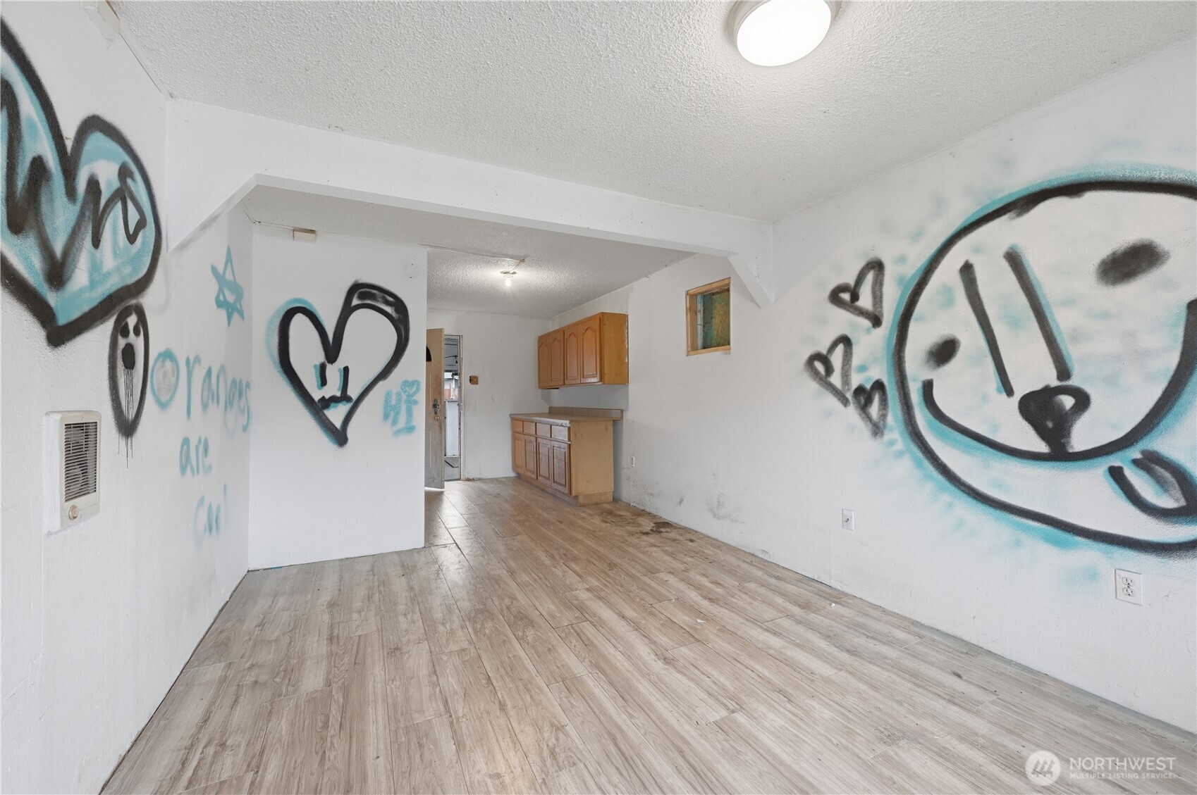 11630 Center Road Everett, WA 98204 - Photo 14 of 17