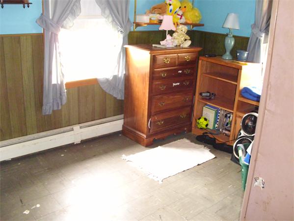 32 Elbridge Road Auburn, MA 01501 - Photo 10 of 14 Gallery Image 10