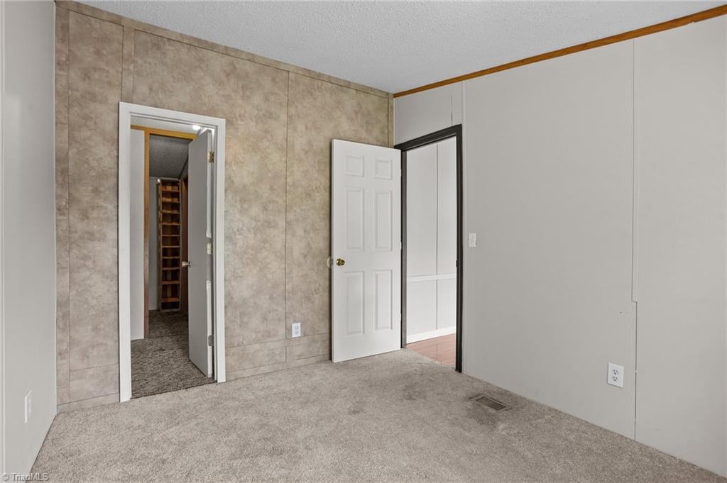 313 Massey Road Mount Airy, NC 27030 - Photo 21 of 31 Gallery Image 21