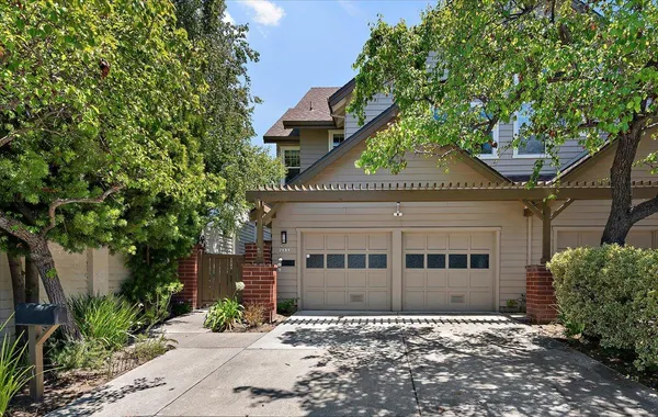 $1,798,000 | 2131 Avy Avenue, Menlo Park, CA 94025