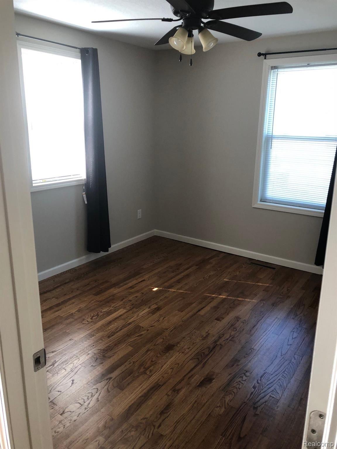 2105 Spaulding Road Monroe, MI 48162 - Photo 5 of 11 Room 2