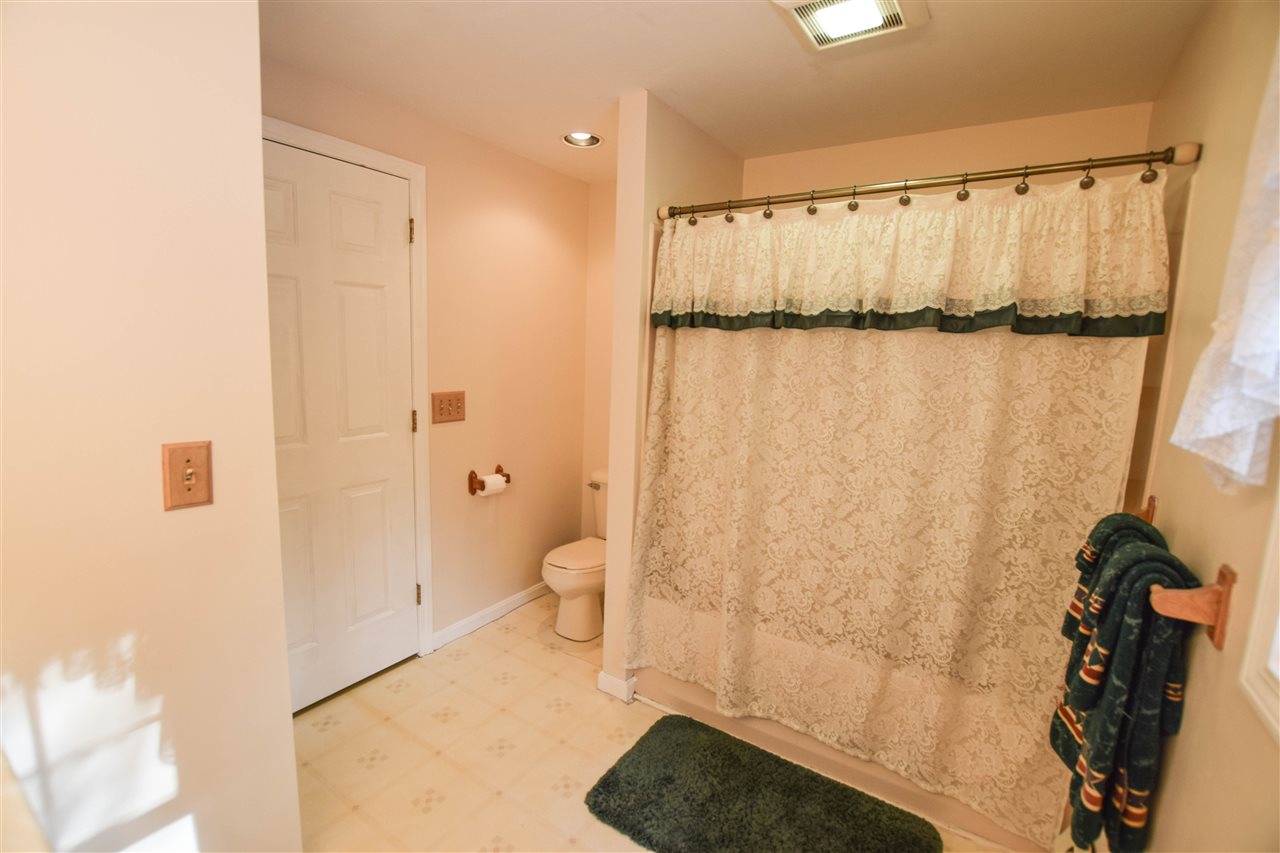 3 Area Road Gilford, NH 03249 - Photo 22 of 38