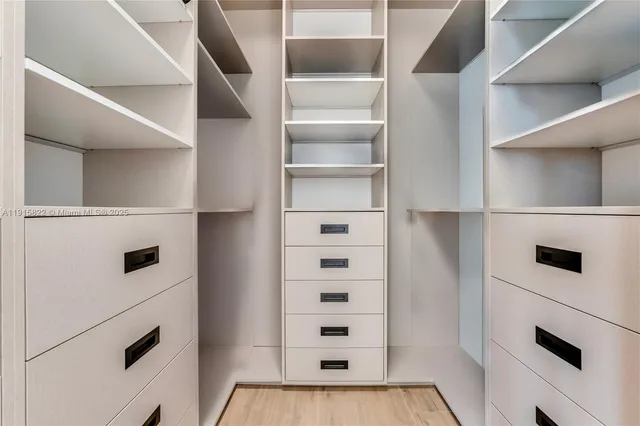 $9,995,000 | 9045 Hawthorne Avenue, Surfside, FL 33154