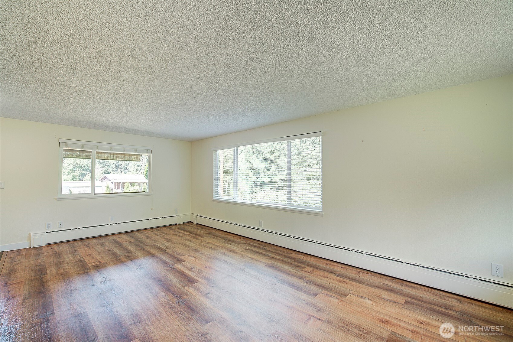 18021 Issaquah-Hobart Road Southeast Maple Valley, WA 98038 - Photo 14 of 39