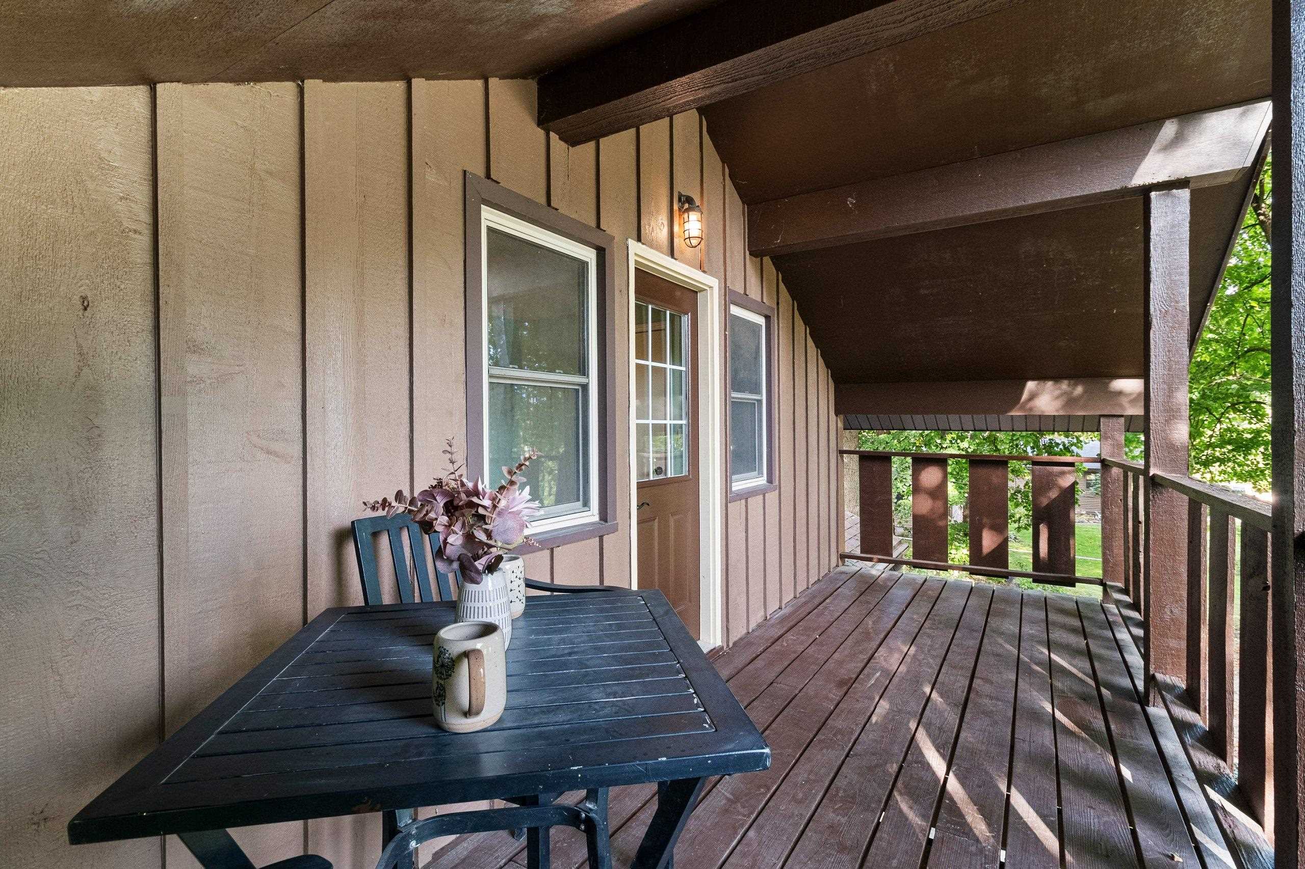 8592 Winncrest Road Neenah, WI 54956 - Photo 11 of 24 Gallery Image 11