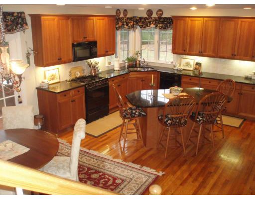 29 Old Town Road Walpole, MA 02081 - Photo 11 of 30 Gallery Image 11