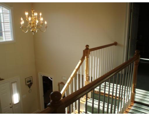 29 Old Town Road Walpole, MA 02081 - Photo 3 of 30 Gallery Image 3