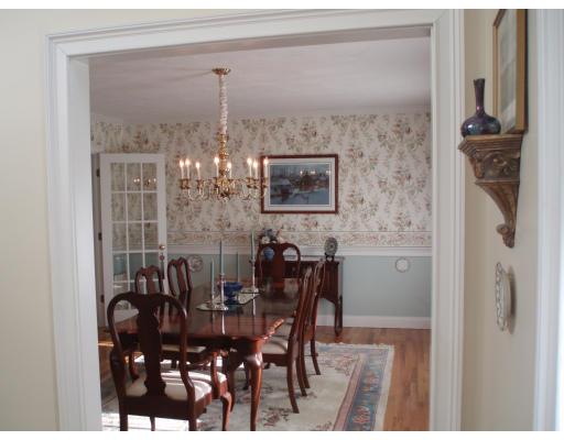 29 Old Town Road Walpole, MA 02081 - Photo 5 of 30 Gallery Image 5