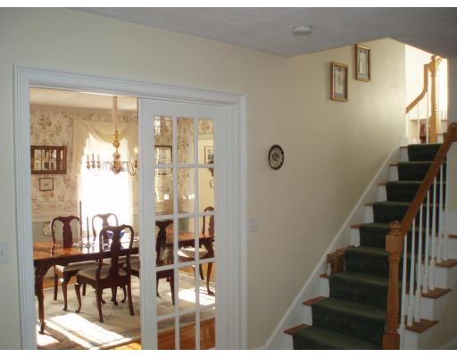 29 Old Town Road Walpole, MA 02081 - Photo 6 of 30 Gallery Image 6