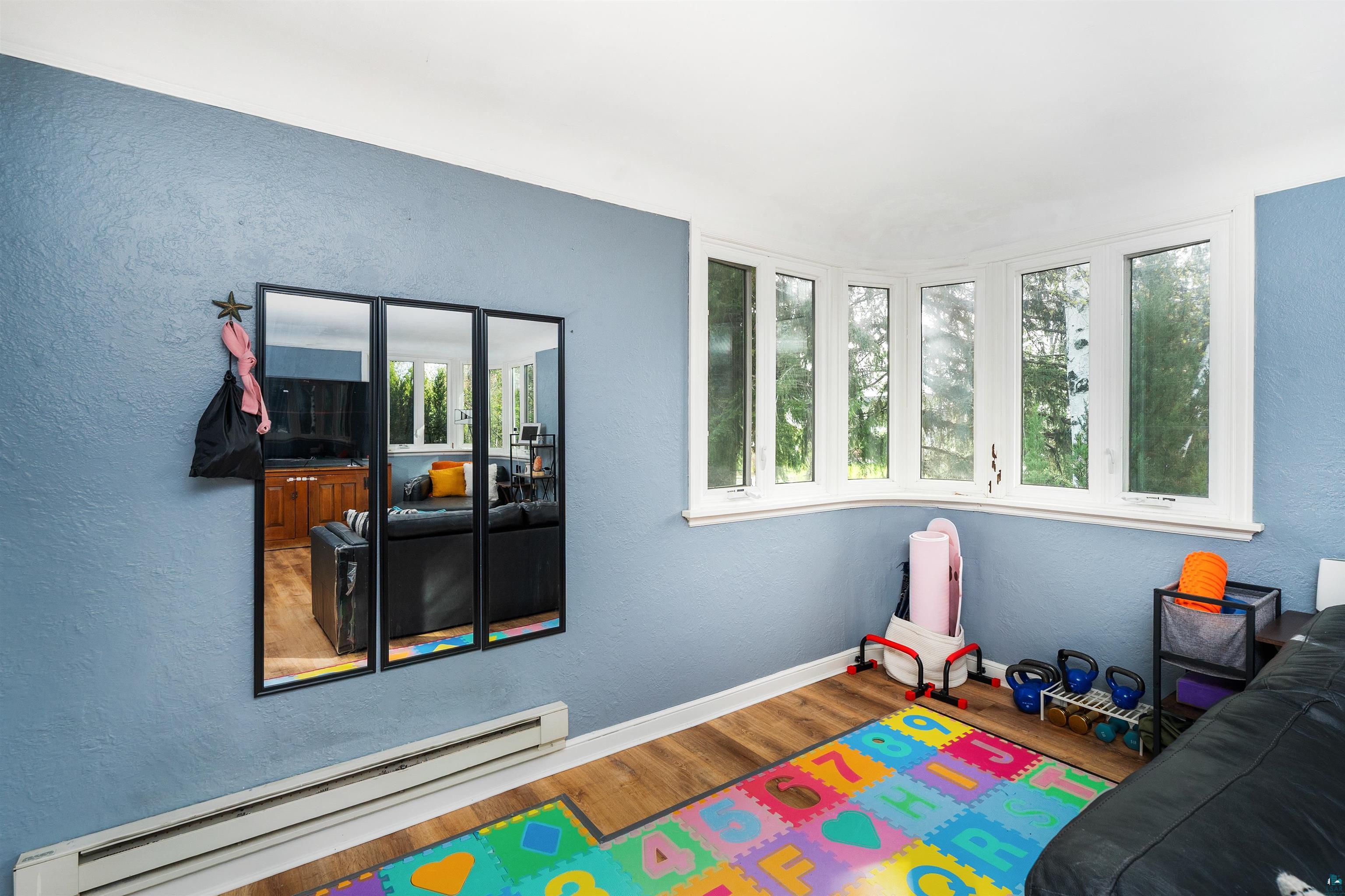 4631 London Road Duluth, MN 55804 - Photo 22 of 58