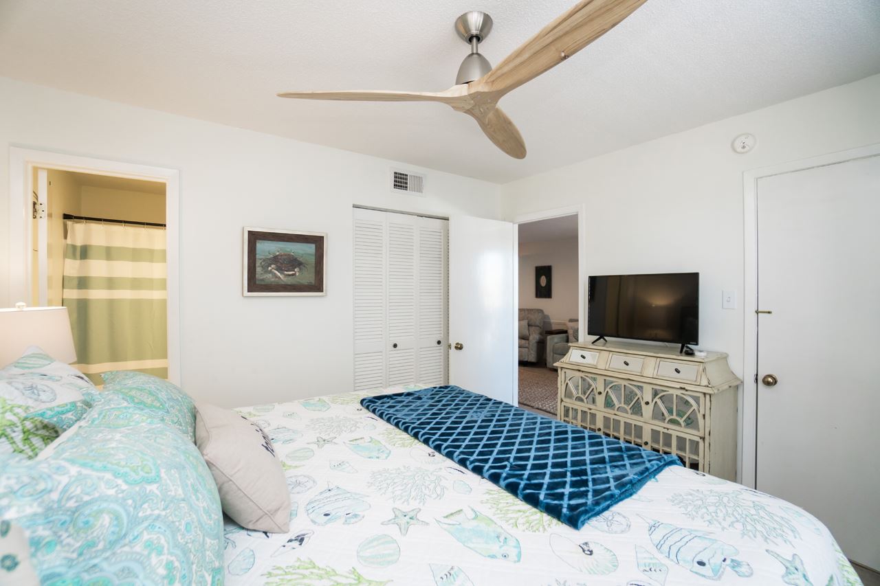 26913 Marina Road, Unit 115 Orange Beach, AL 36561 - Photo 10 of 24 Master
