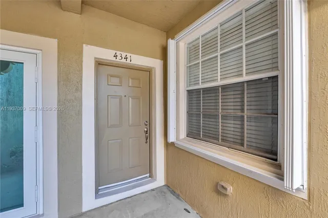 $3,250 | 4341 Southwest 131st Lane, Unit 3103, Miramar, FL 33027