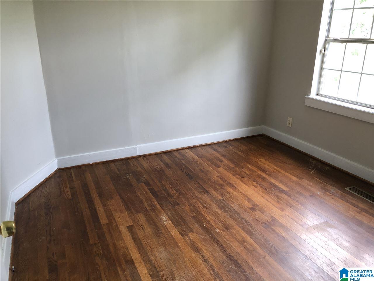 1101 Pineview Road Birmingham, AL 35228 - Photo 6 of 10