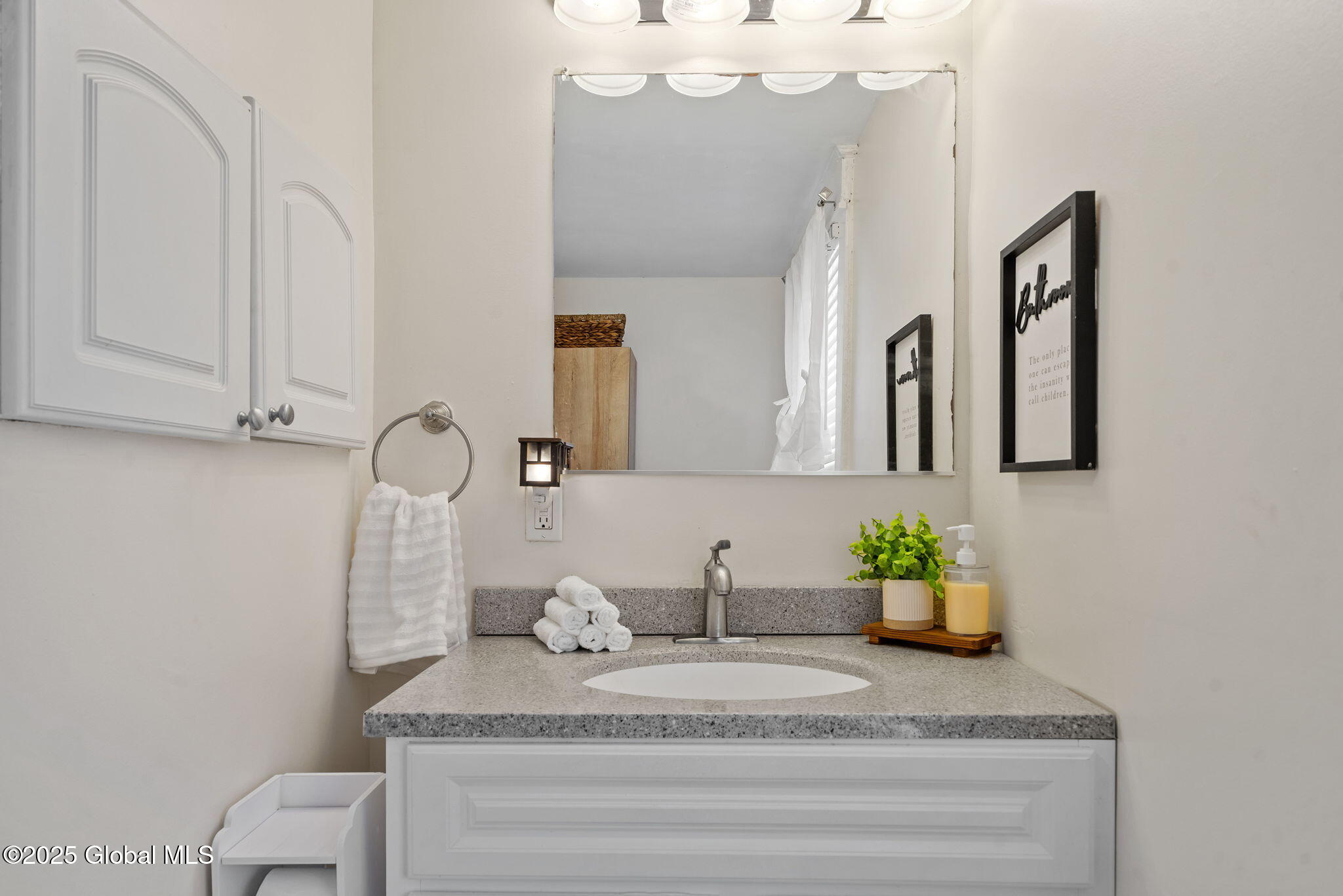 378 Second Avenue Albany, NY 12209 - Photo 18 of 33 15-web-or-mls-378-second-ave