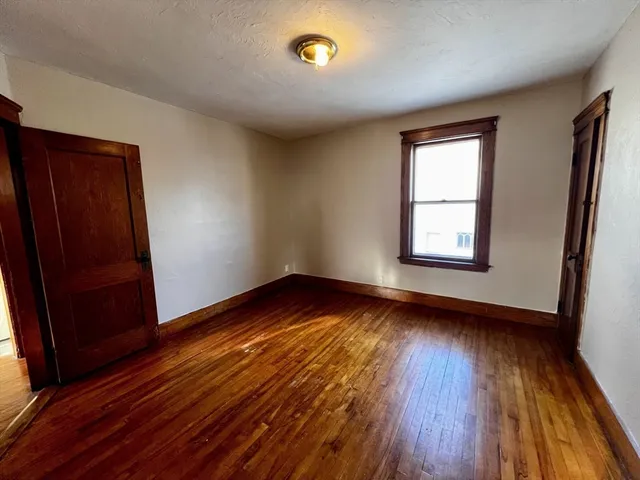 $1,600 | 13 Louise Street, Unit 3, Worcester, MA 01607