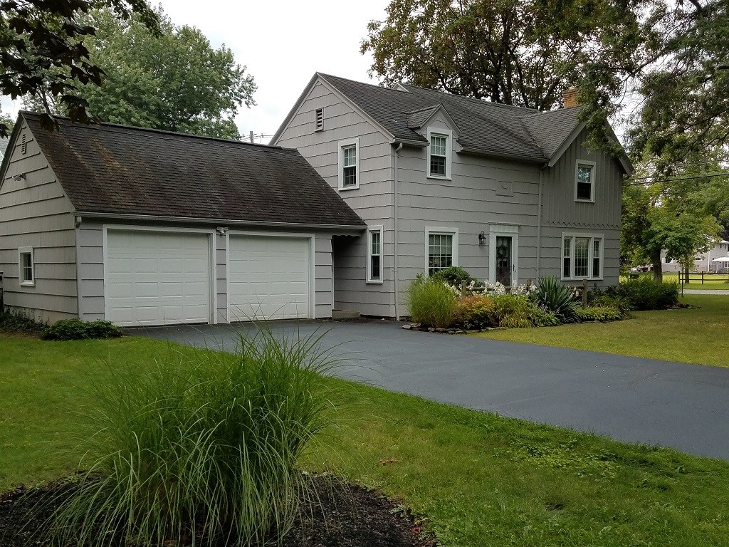 618 Bay Road Webster, NY 14580 - Photo 1 of 1