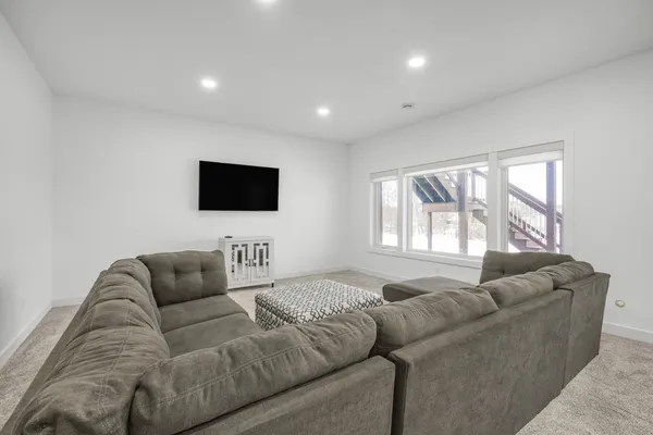 $850,000 | 46422 Cape Horn Road, Cleveland, MN 56017