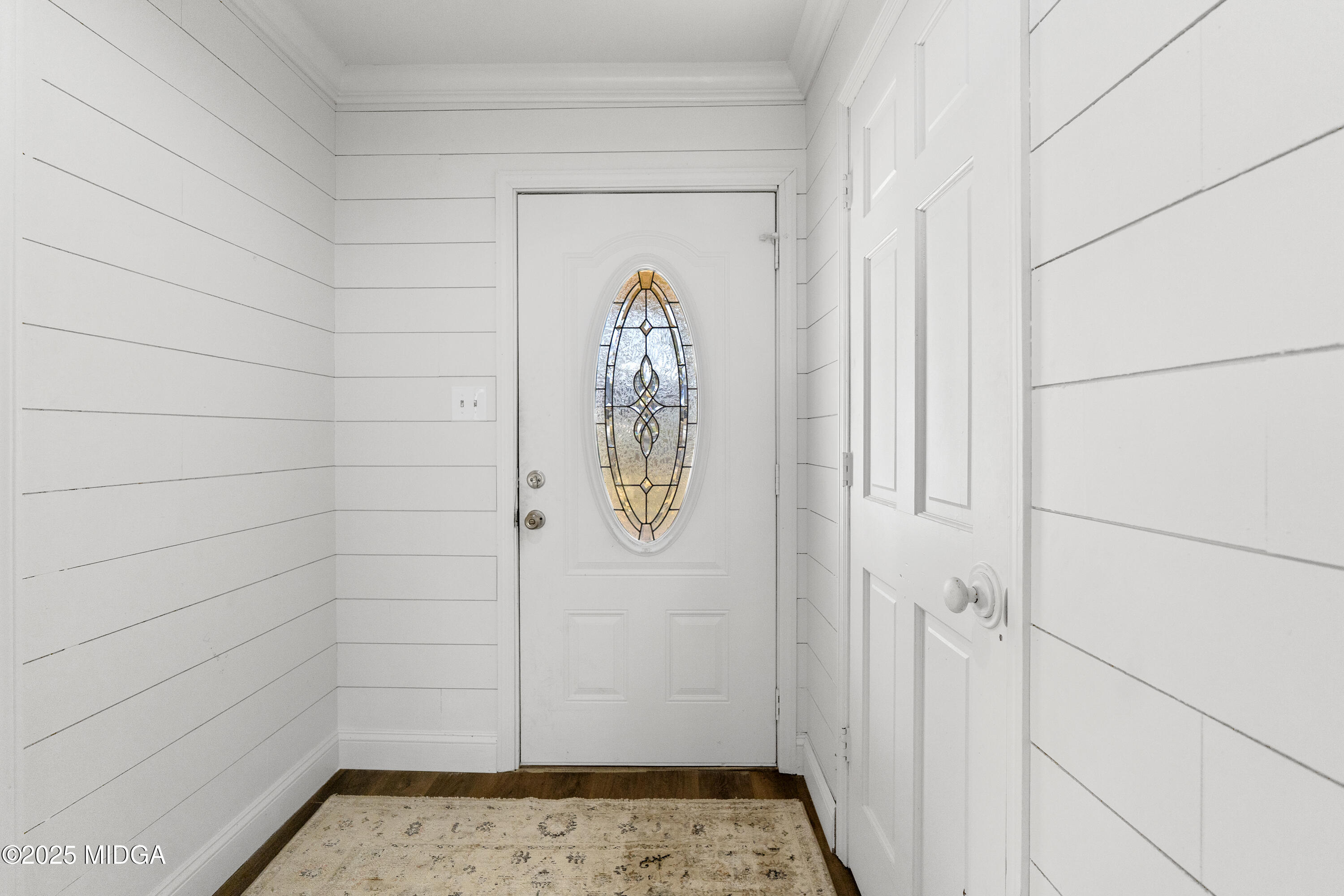 218 Matlock Lane Macon, GA 31210 - Photo 7 of 39 a bathroom with a shower