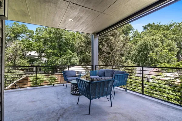 $4,450 | 2325 Hondo Avenue, Dallas, TX 75219