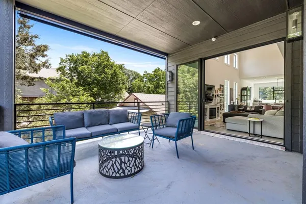 $4,450 | 2325 Hondo Avenue, Dallas, TX 75219
