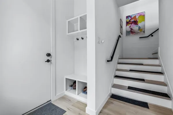 $4,450 | 2325 Hondo Avenue, Dallas, TX 75219