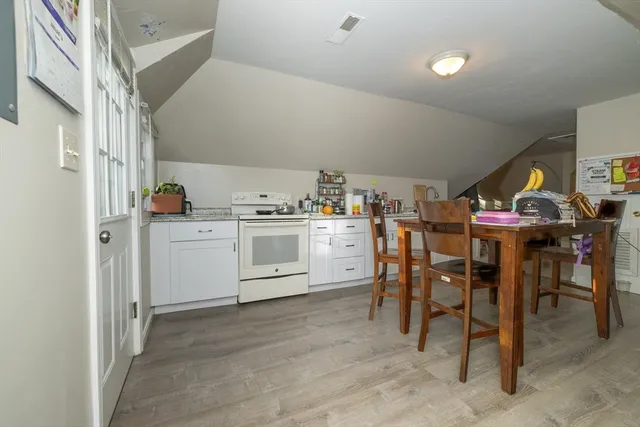 $897,900 | 35 May Street, Worcester, MA 01610