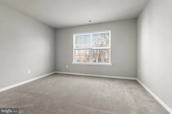 $4,800 | 243 Wavyleaf Drive, Smyrna, DE 19977