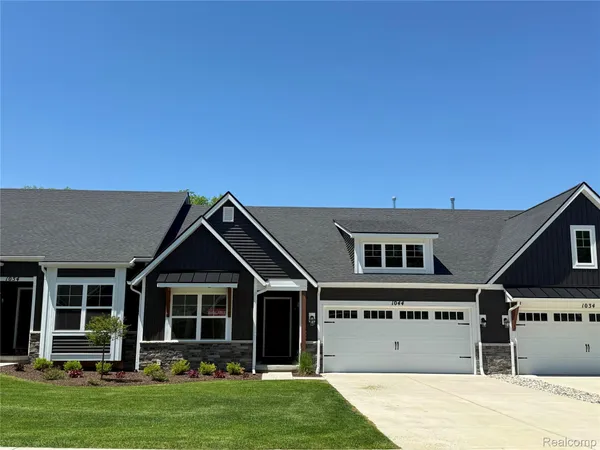 $475,900 | 1044 Camellia Circle, Unit 45, Howell, MI 48843