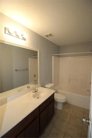 $2,495 | 5565 Falls Landing Drive, Cumming, GA 30040
